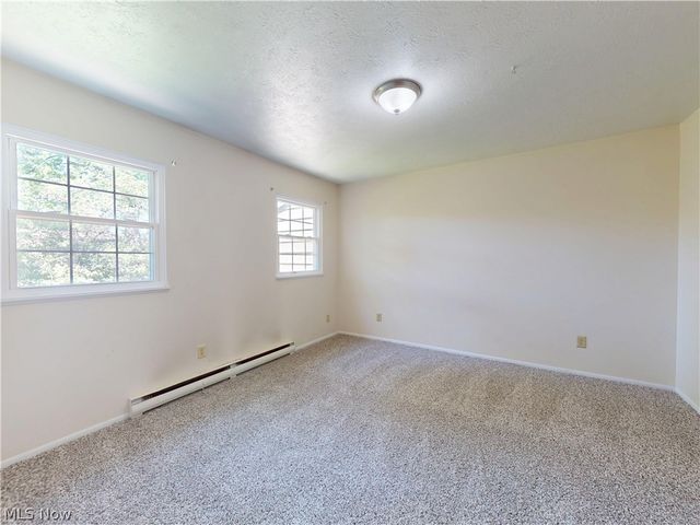 8240 Deepwood Boulevard 7-2, Mentor, OH 44060