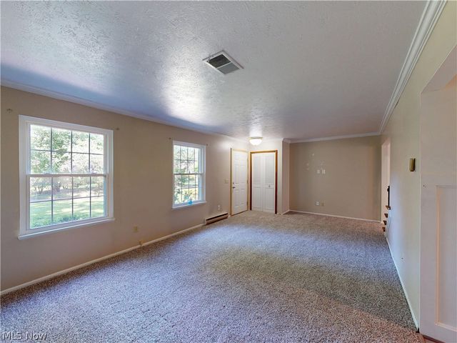 8240 Deepwood Boulevard 7-2, Mentor, OH 44060