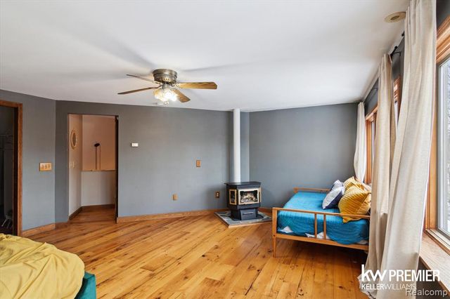 897 Annie Lang Drive, Milford, MI 48381