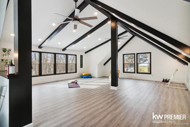 897 Annie Lang Drive, Milford, MI 48381