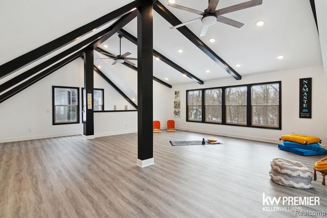 897 Annie Lang Drive, Milford, MI 48381