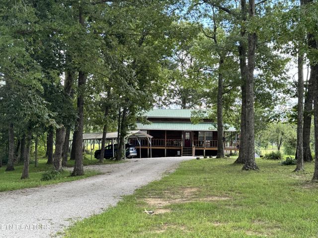 6105 S York Hwy, Clarkrange, TN 38553
