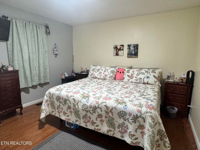 6105 S York Hwy, Clarkrange, TN 38553