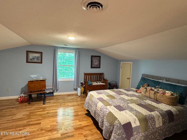 6105 S York Hwy, Clarkrange, TN 38553