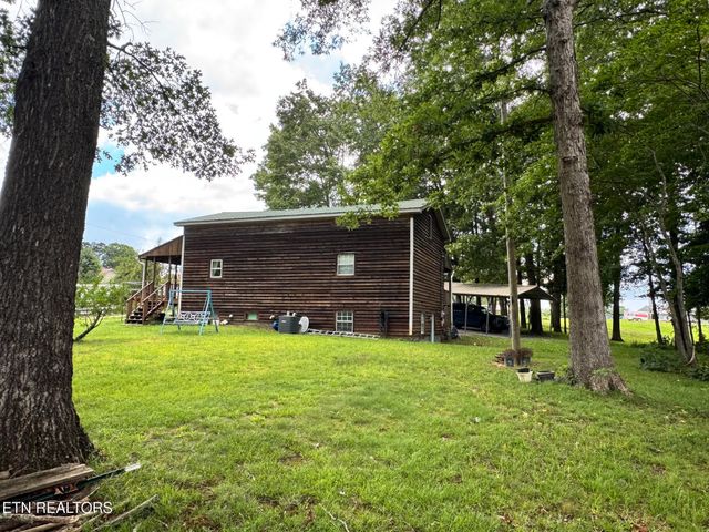 6105 S York Hwy, Clarkrange, TN 38553