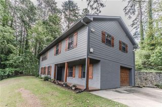 302 E Valley Road NE, Rome, GA 30161