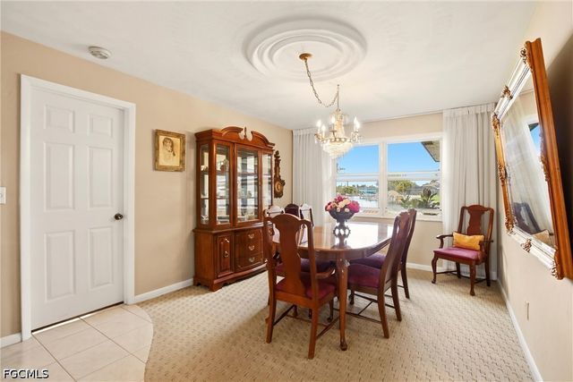 1141 SE 28th TER, Cape Coral, FL 33904