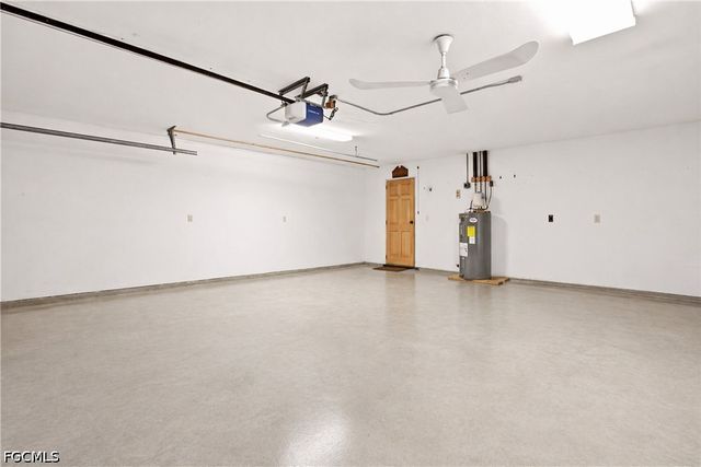 1141 SE 28th TER, Cape Coral, FL 33904