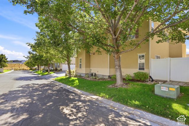 7722 S NEW SNOWBELL LN, West Jordan, UT 84081