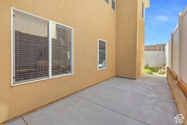 7722 S NEW SNOWBELL LN, West Jordan, UT 84081