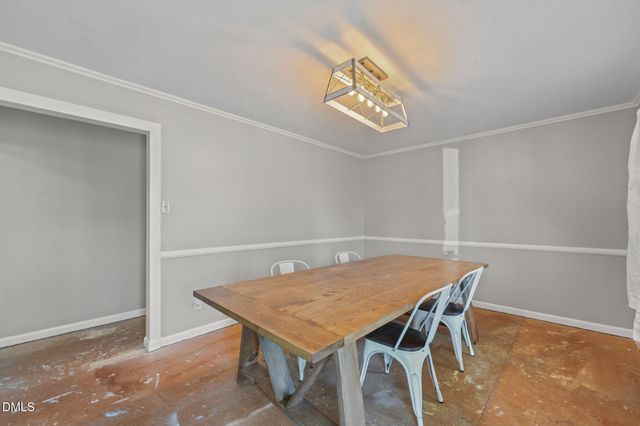 507 W Gilbreath Street, Graham, NC 27253
