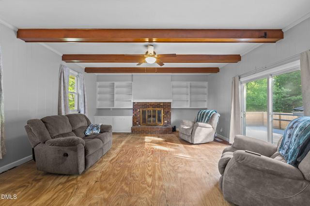507 W Gilbreath Street, Graham, NC 27253