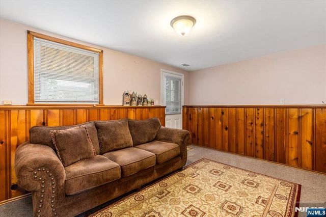 11 Landis, Clifton, NJ 07013