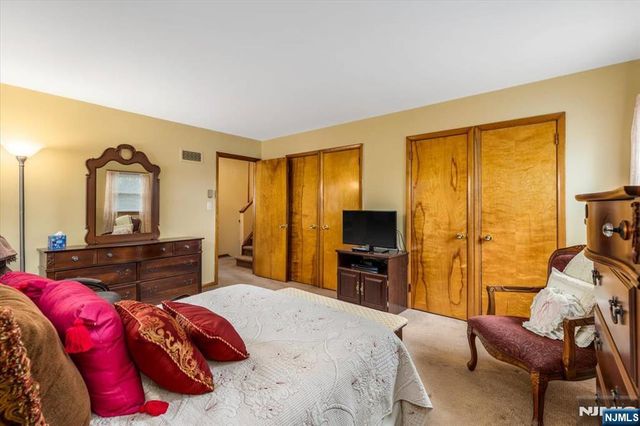 11 Landis, Clifton, NJ 07013