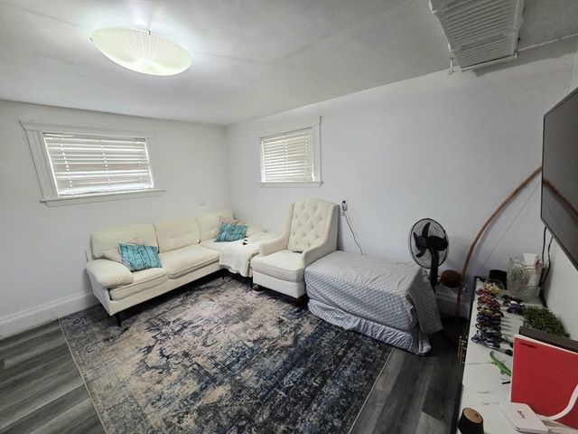 229 Washington Ave 3A, Winthrop, MA 02152