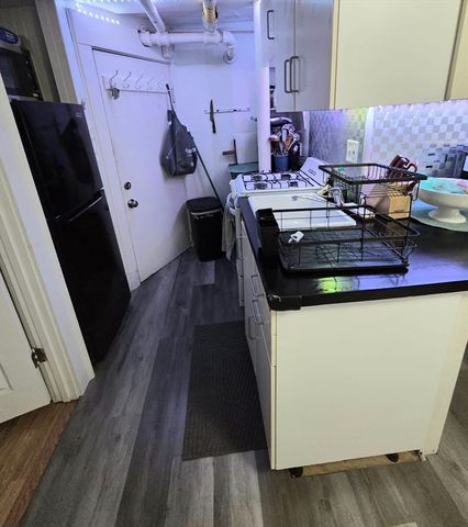 229 Washington Ave 3A, Winthrop, MA 02152