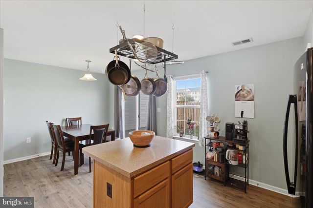 15 FAST VIEW DR, Martinsburg, WV 25404