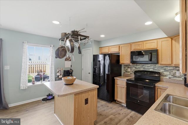 15 FAST VIEW DR, Martinsburg, WV 25404
