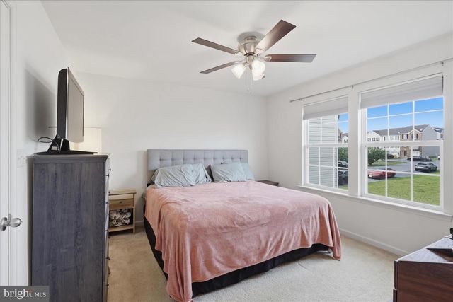15 FAST VIEW DR, Martinsburg, WV 25404