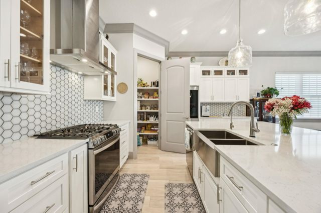 18 Rio Vista Dr, Palm Coast, FL 32137