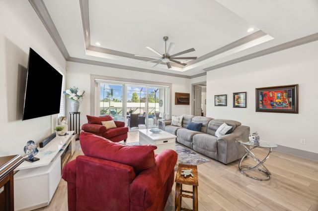 18 Rio Vista Dr, Palm Coast, FL 32137