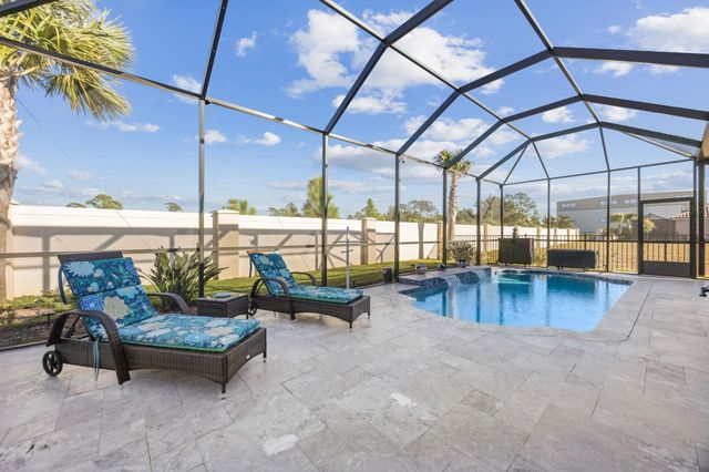 18 Rio Vista Dr, Palm Coast, FL 32137