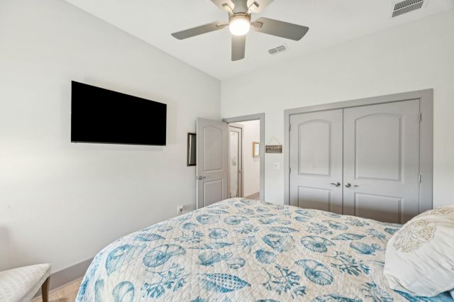 18 Rio Vista Dr, Palm Coast, FL 32137