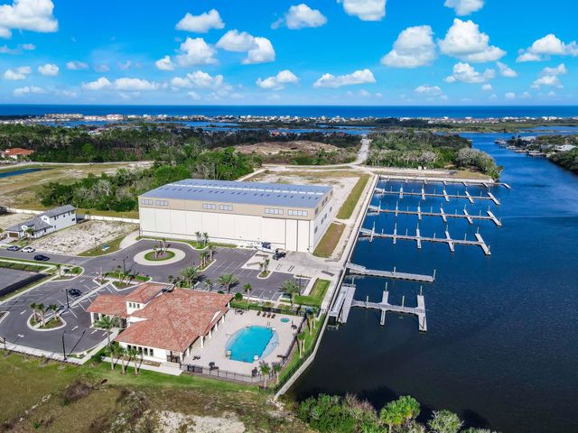 18 Rio Vista Dr, Palm Coast, FL 32137