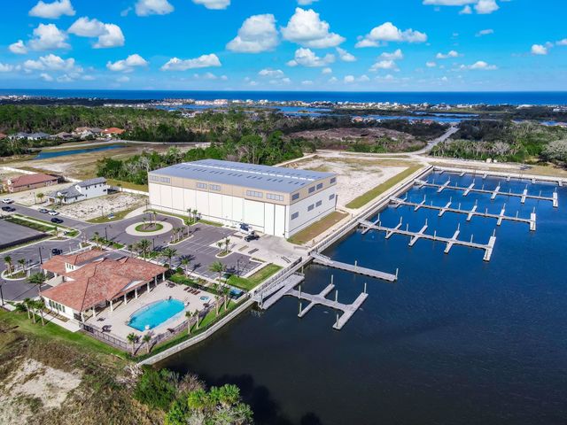 18 Rio Vista Dr, Palm Coast, FL 32137