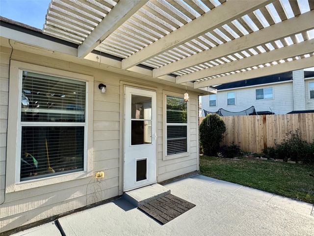 2711 Lakecrest Way Drive, Katy, TX 77493