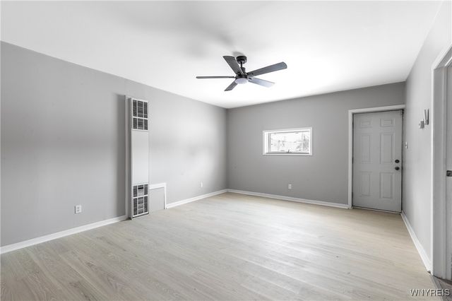 2213 Mackenna Avenue, Niagara Falls, NY 14303