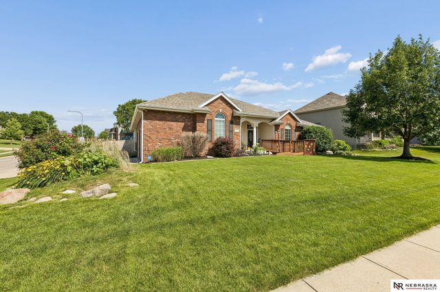 7513 S 95th Street, La Vista, NE 68128