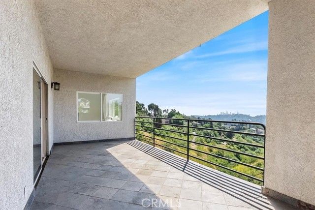 3851 Cazador Street, Los Angeles, CA 90065