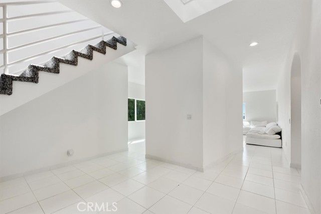 3851 Cazador Street, Los Angeles, CA 90065