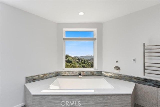 3851 Cazador Street, Los Angeles, CA 90065