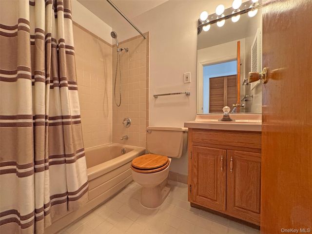 461 Pinebrook Boulevard, New Rochelle, NY 10804