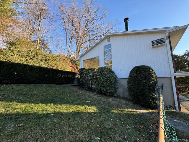 461 Pinebrook Boulevard, New Rochelle, NY 10804