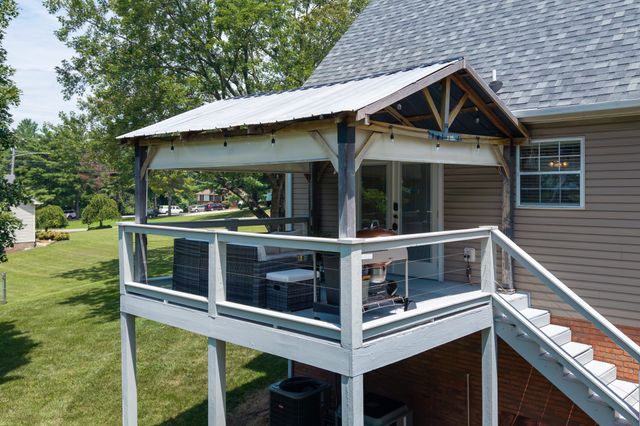809 Hillside Dr, Springfield, TN 37172