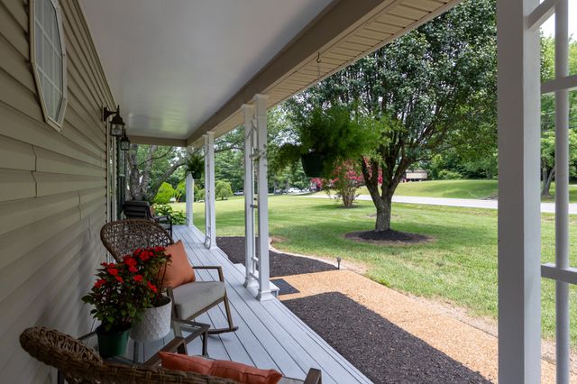 809 Hillside Dr, Springfield, TN 37172