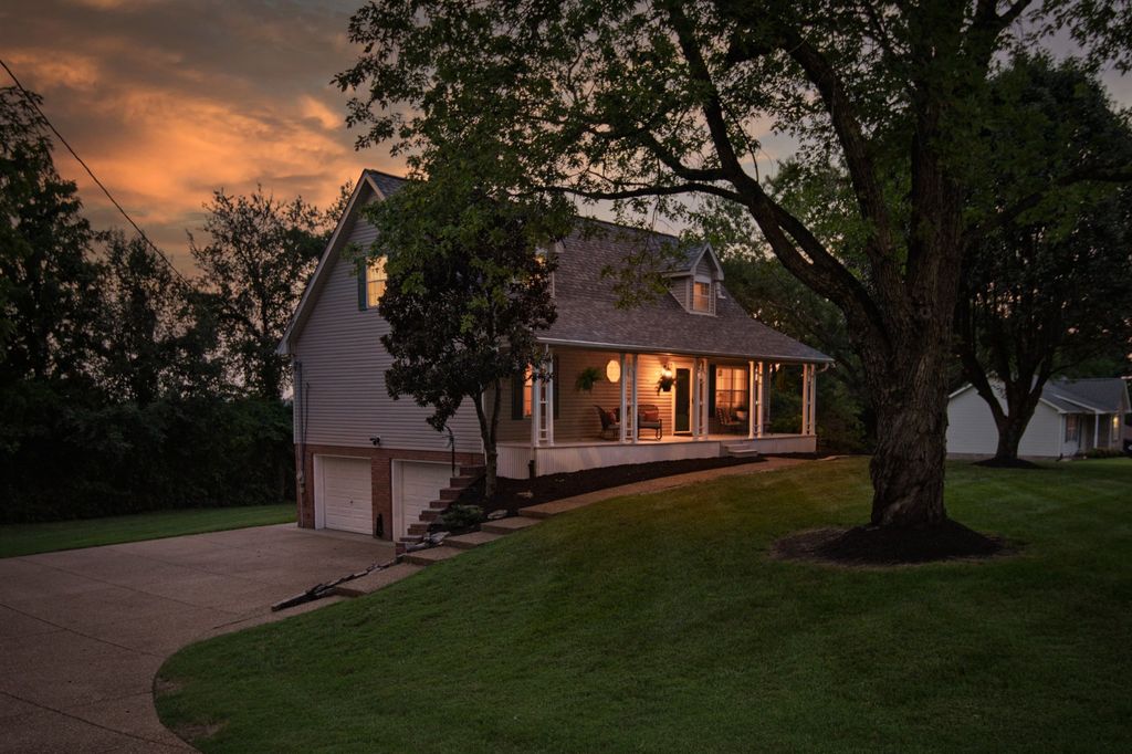 809 Hillside Dr, Springfield, TN 37172
