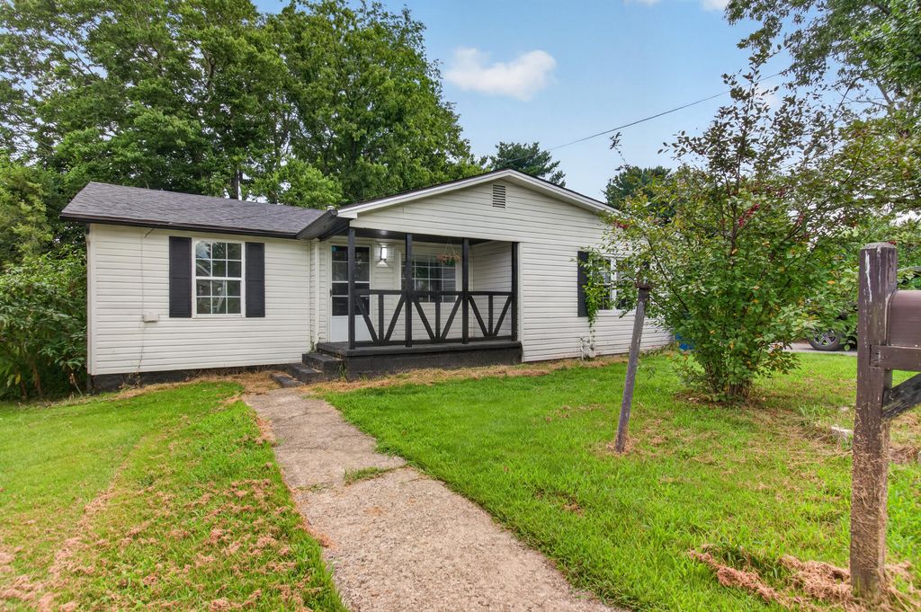 316 Cowan Street, Danville, KY 40422