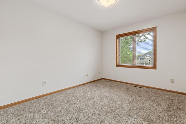 18194 87th Avenue N, Maple Grove, MN 55311