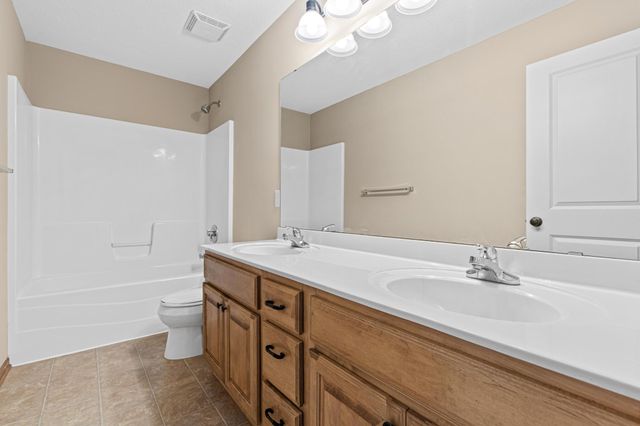 18194 87th Avenue N, Maple Grove, MN 55311