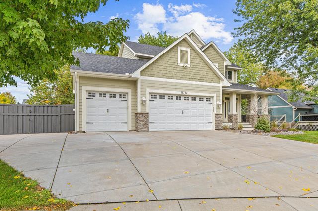 18194 87th Avenue N, Maple Grove, MN 55311