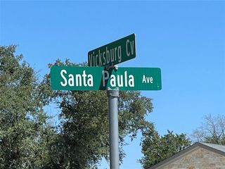 21101 Santa Paula Ave, Lago Vista, TX 78645