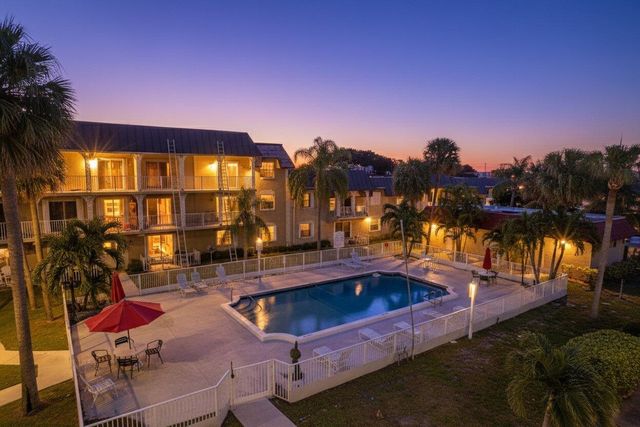 475 SE 8th Street 119, Deerfield Beach, FL 33441