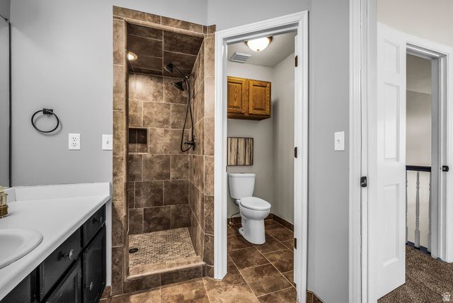 6665 S DALE PARK CIR, West Jordan, UT 84084