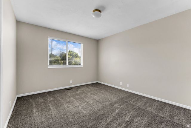 6665 S DALE PARK CIR, West Jordan, UT 84084