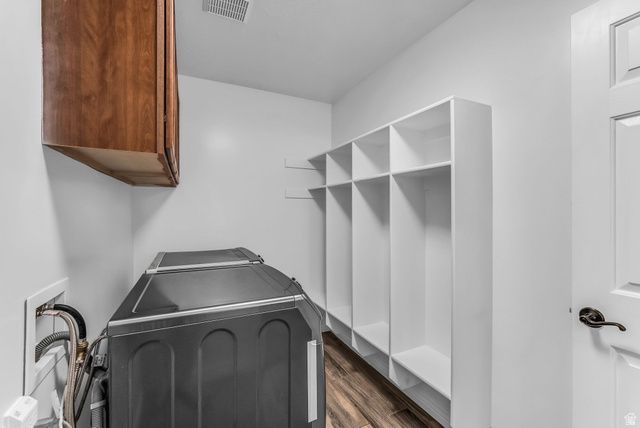 6665 S DALE PARK CIR, West Jordan, UT 84084