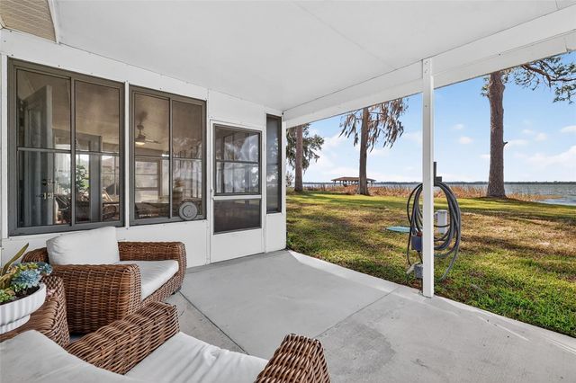 33225 LAKESHORE DRIVE, Tavares, FL 32778